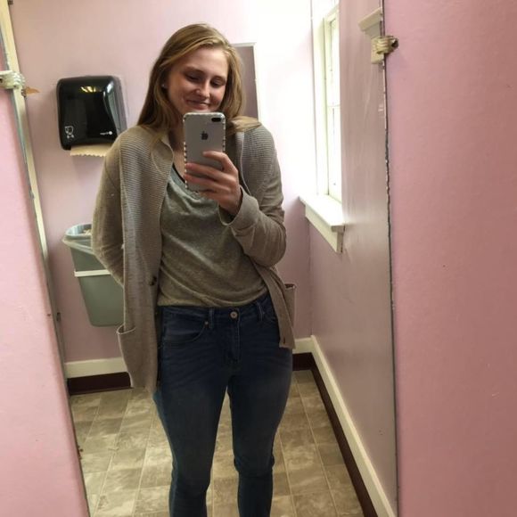 Meet your Posher, Emmah - Picture 1 of 1